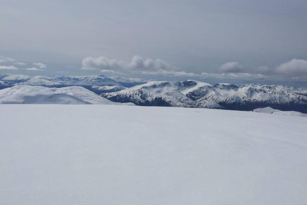 Bakken, Feriebolig Villa Volda Dış mekan fotoğraf